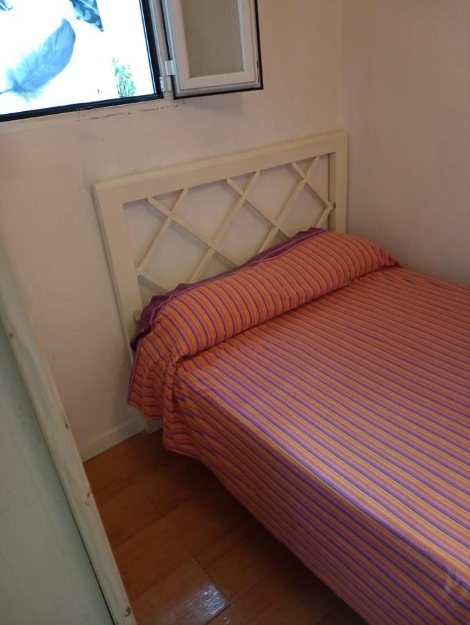 Casita En La Calle Tablada De 2 Dormitorios Madrid Luaran gambar